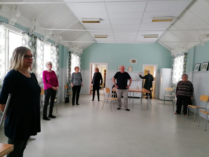 HÄRLIGT MEDLEMSMÖTE MED QIGONG