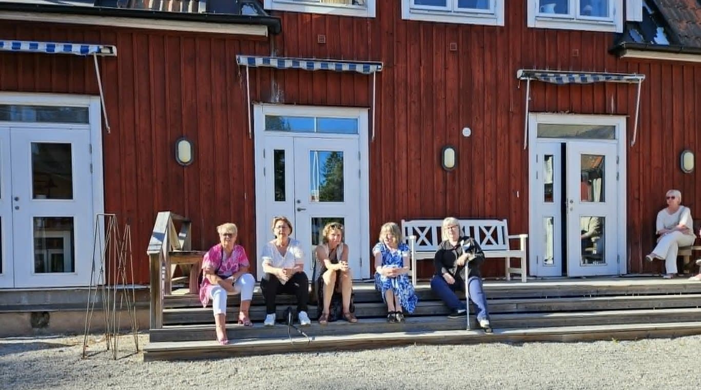 I vÃ¤ntan pÃ¥ middag.jpg